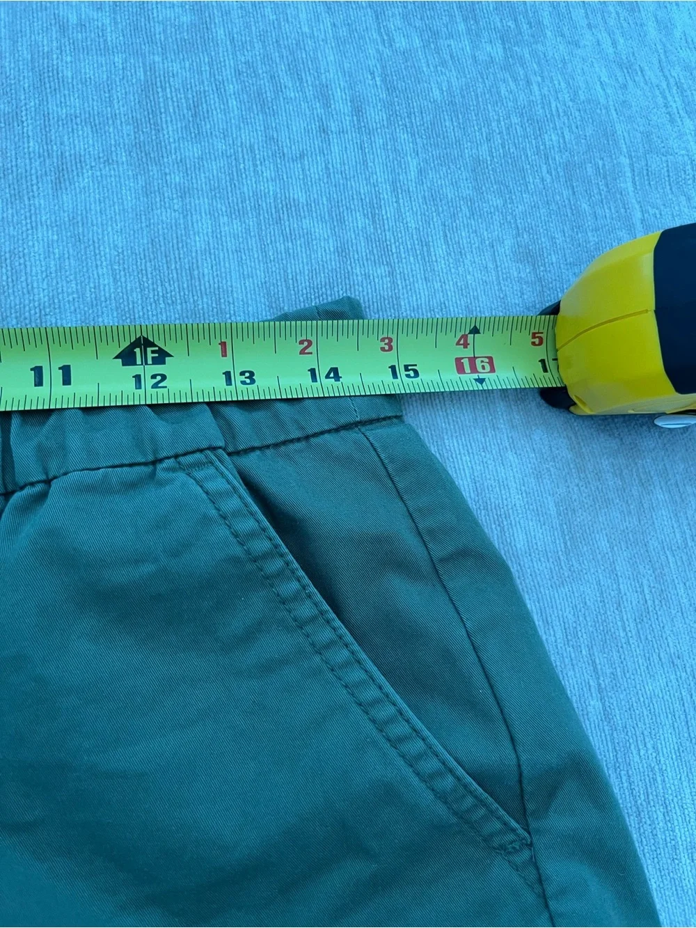 J. Crew Pull On Short in Lightweight Chino in Green Size Small